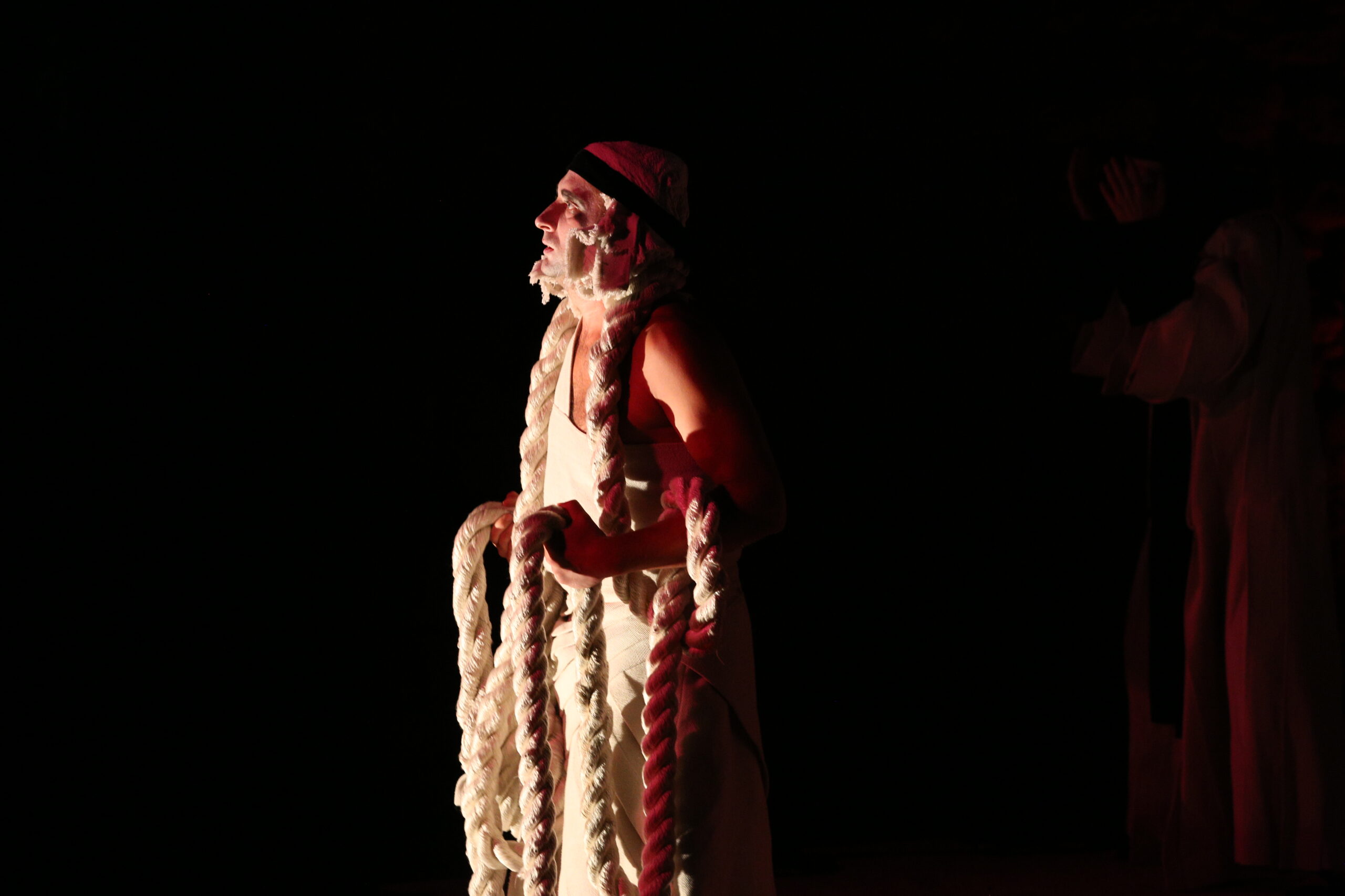 Вчера в Херсонесе прошёл спектакль «Прометей Прикованный»